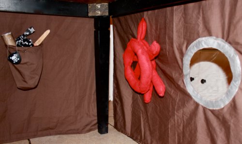 How to Decorate a Fort